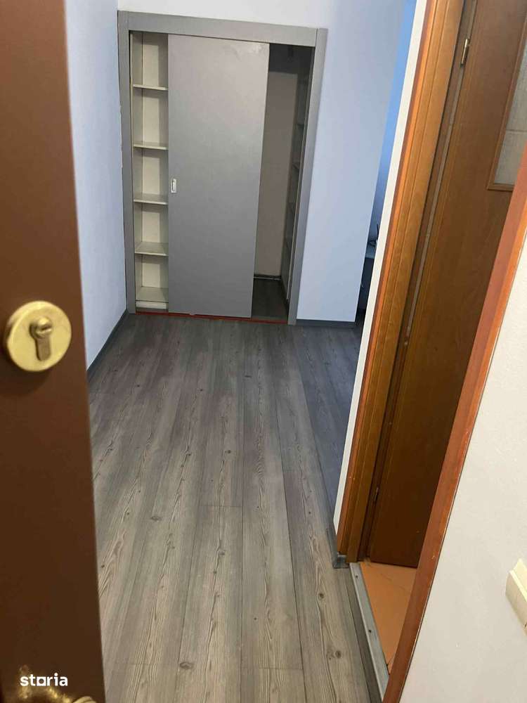 Garsoniera de vanzare in Trivale-7