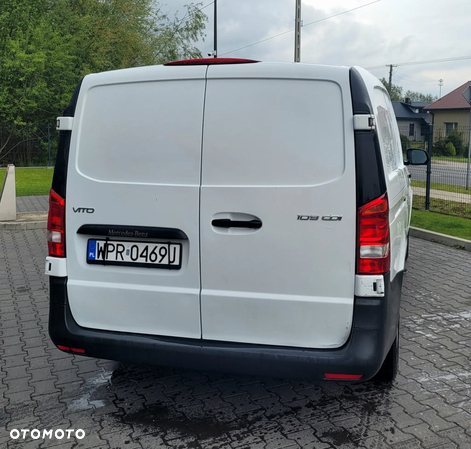 Mercedes-Benz Vito - 7