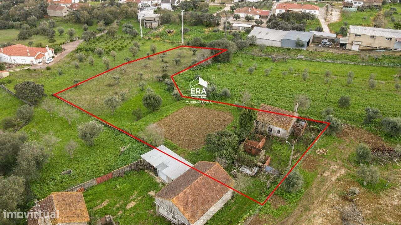 Moradia T3 localizada na Atouguia, Ourém! - Grande imagem: 3/10