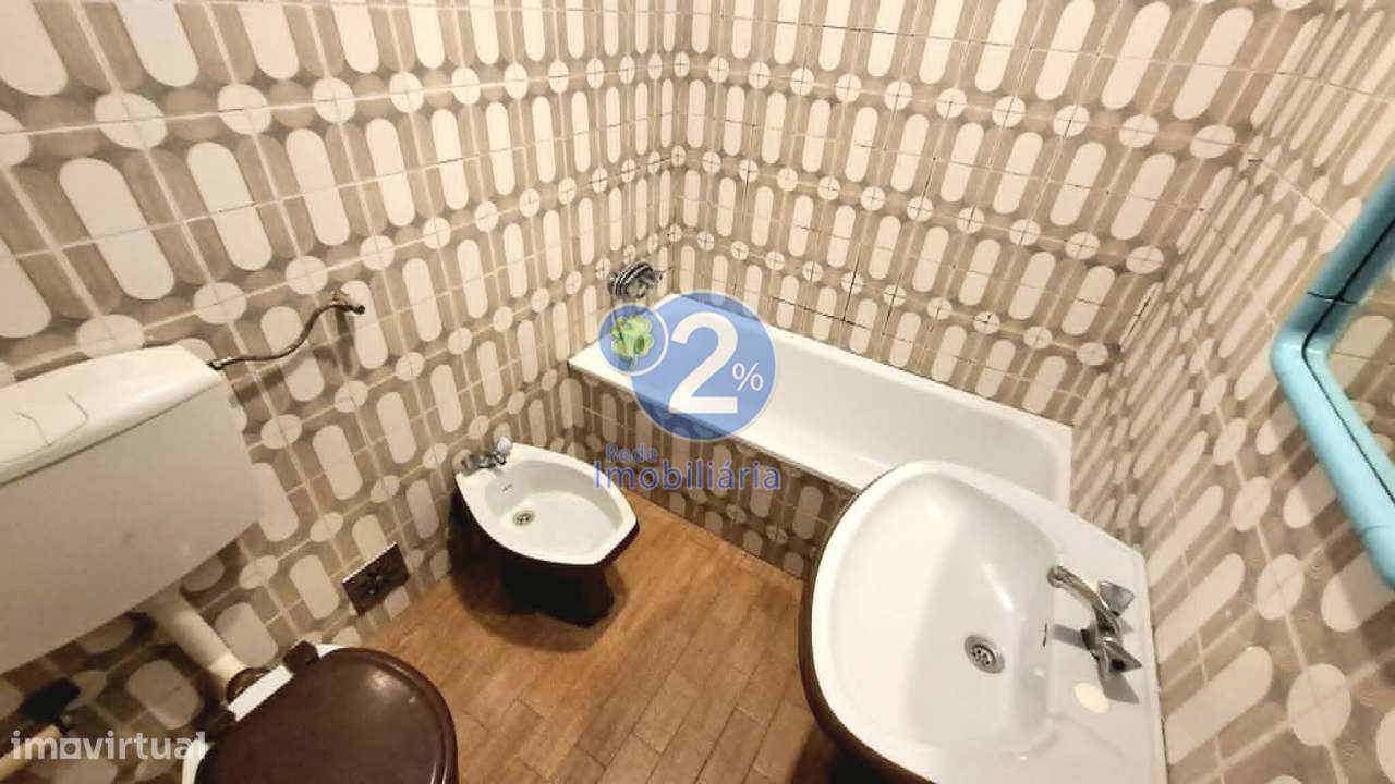 Apartamento T2 - Marrazes-12