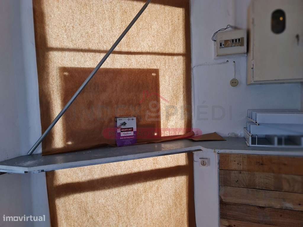 Loja Centro Comercial - F. Foz (disponível em Maio) - Grande imagem: 5/5