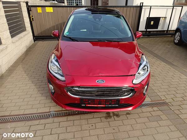 Ford Fiesta 1.0 EcoBoost S&S TITANIUM - 4