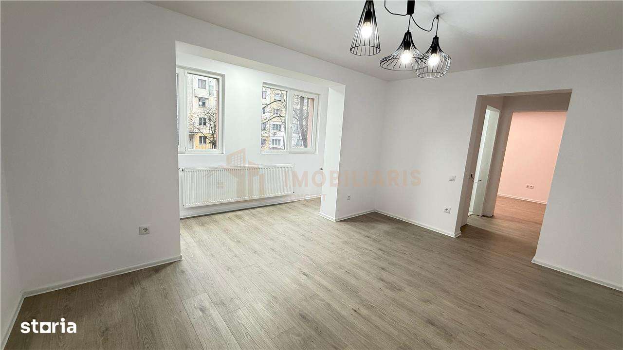Apartament 3 camere de vanzare, zona Cartierul Sasar-0