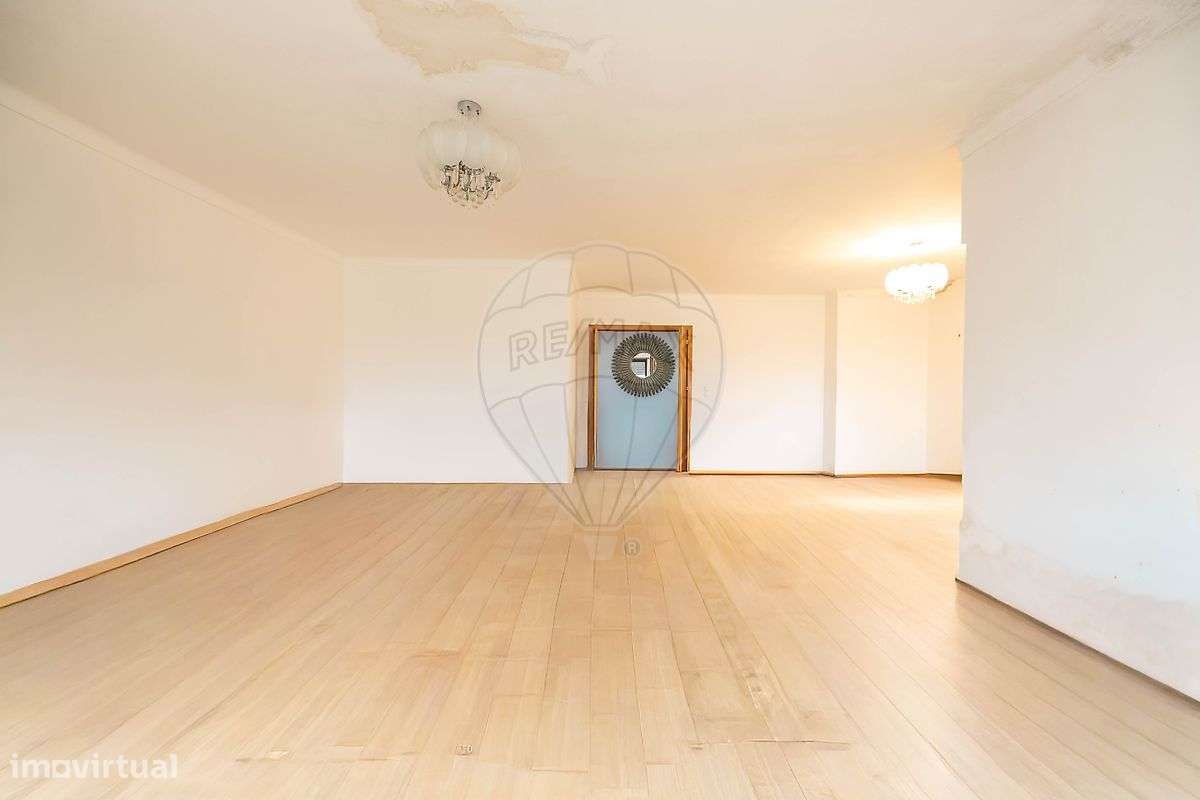 Apartamento T5 para venda - Grande imagem: 2/33