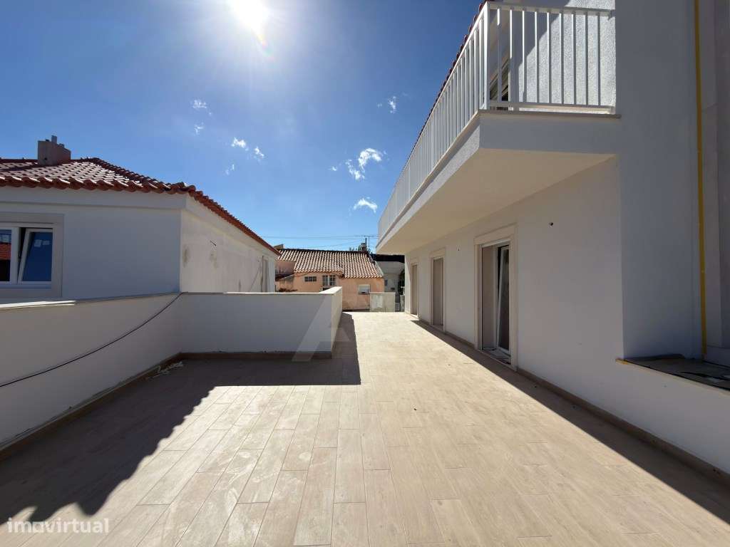 Apartamento T3 novo em Alcoitão com terraço, jacuzzi e garagem-3