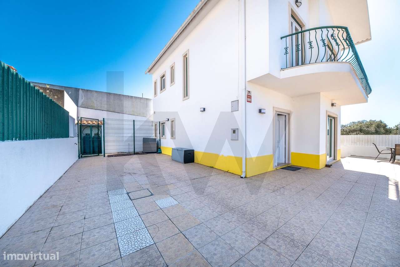 Moradia T3 Independente em Santo Isidoro – Conforto e Tranquilidade - Grande imagem: 2/27