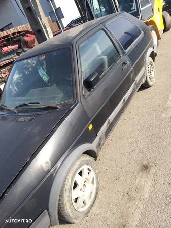 Dezmembram Volkswagen Golf 2 din 1988, 1.3 Benzina - 4