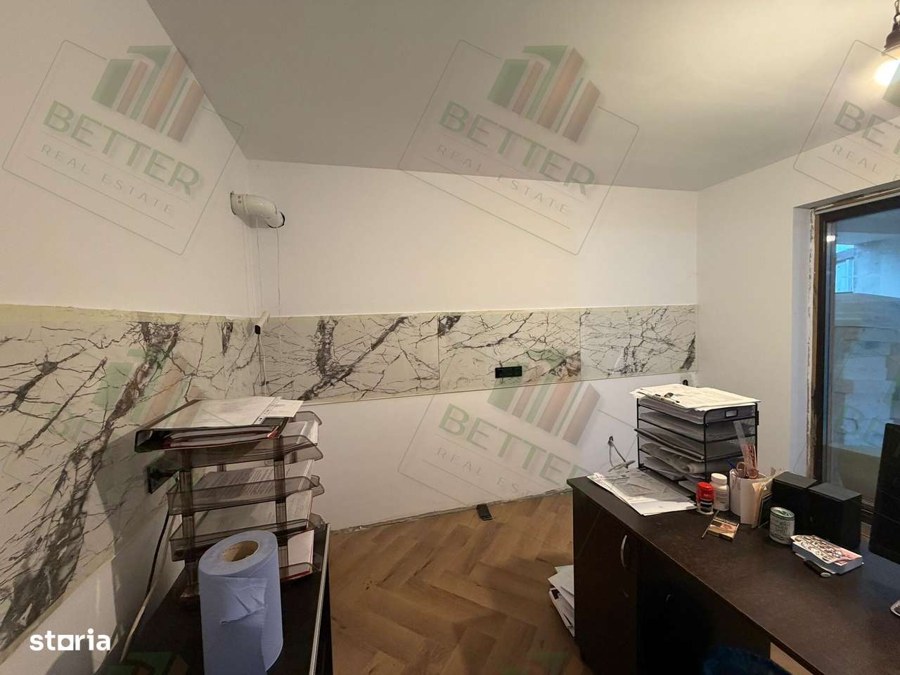 Casă de vânzare-Comuna Berceni–P+1E, 5 camere, 3 băi-complet finisată-10