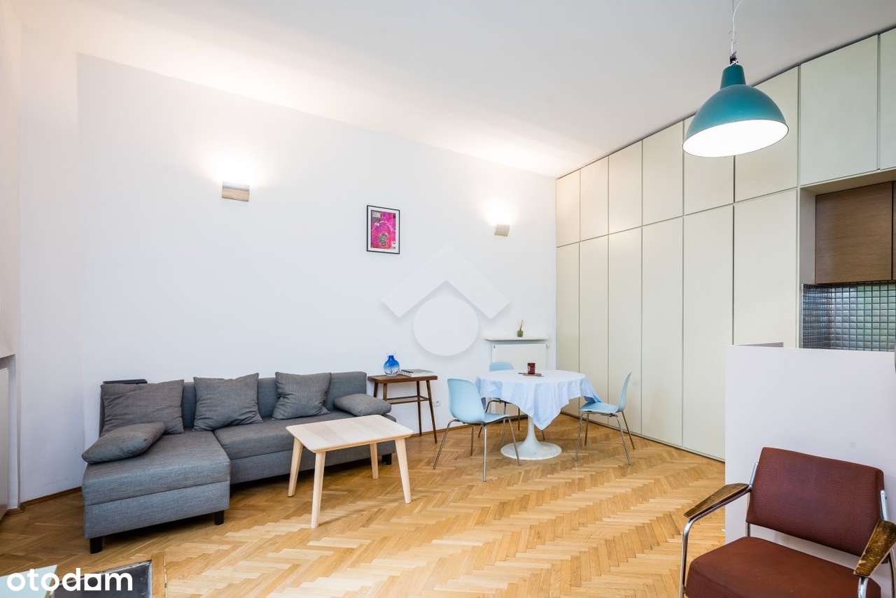 Gotowa kawalerka w sercu Krakowa!-5