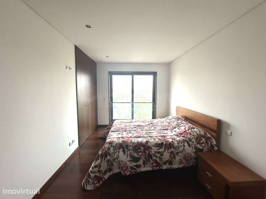 Apartamento T2, junto ao metro da Póvoa de Varzim-8