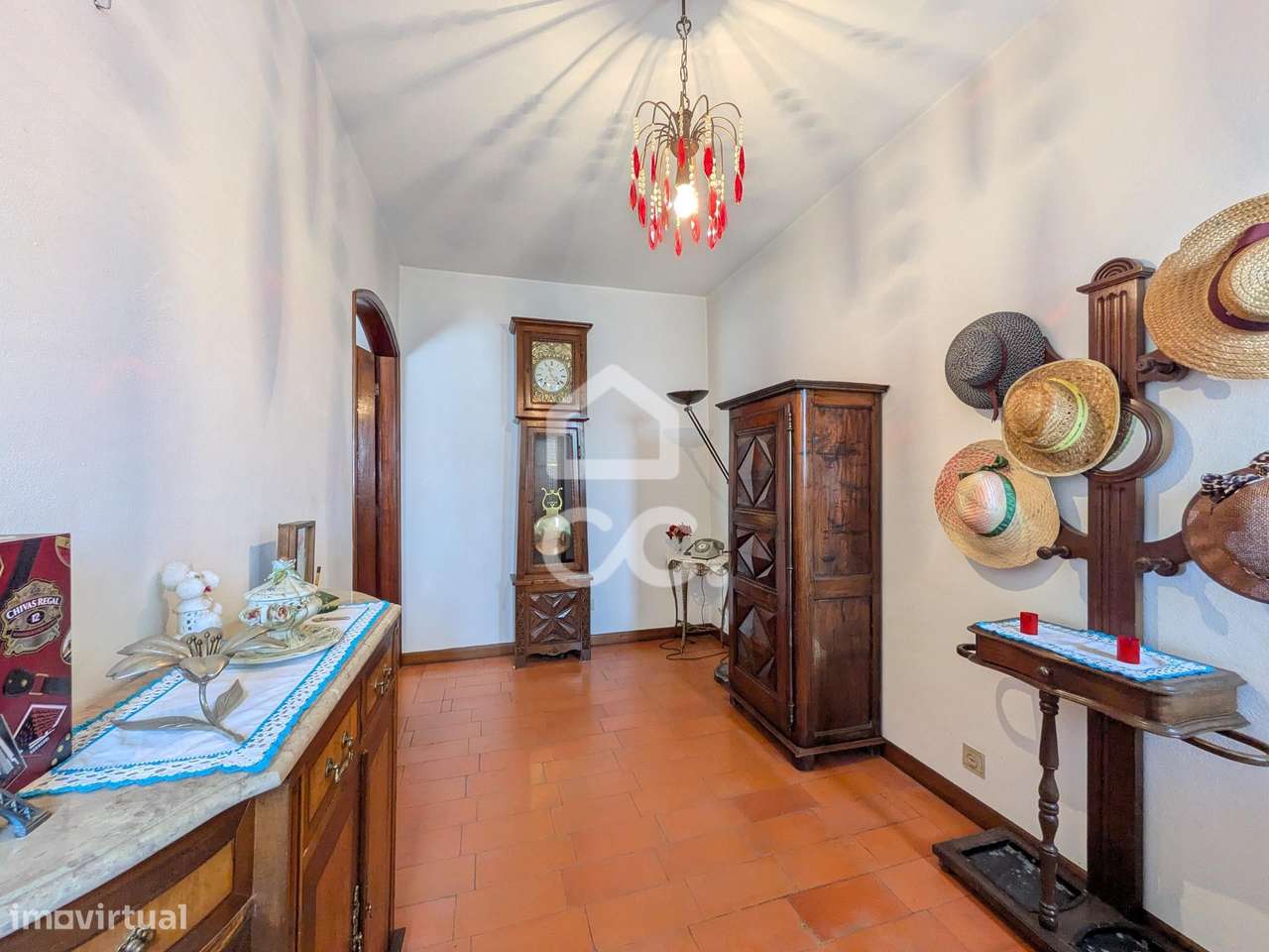 Excelente Moradia à Venda com Ótima Localização – Conforto e Qualidade-9