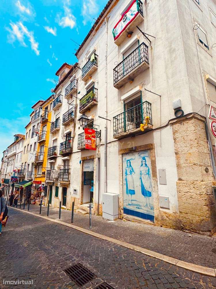 Alfama – Prédio – Investimento - Grande imagem: 2/19