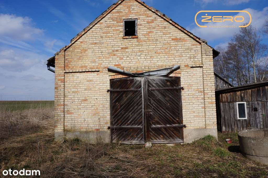 Dom z budynkiem gospodarczym i stodołą, Domanowo-4