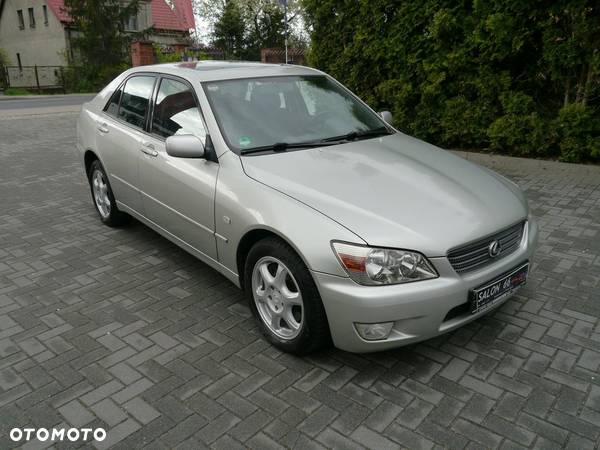 Lexus IS 200 Prestige - 2