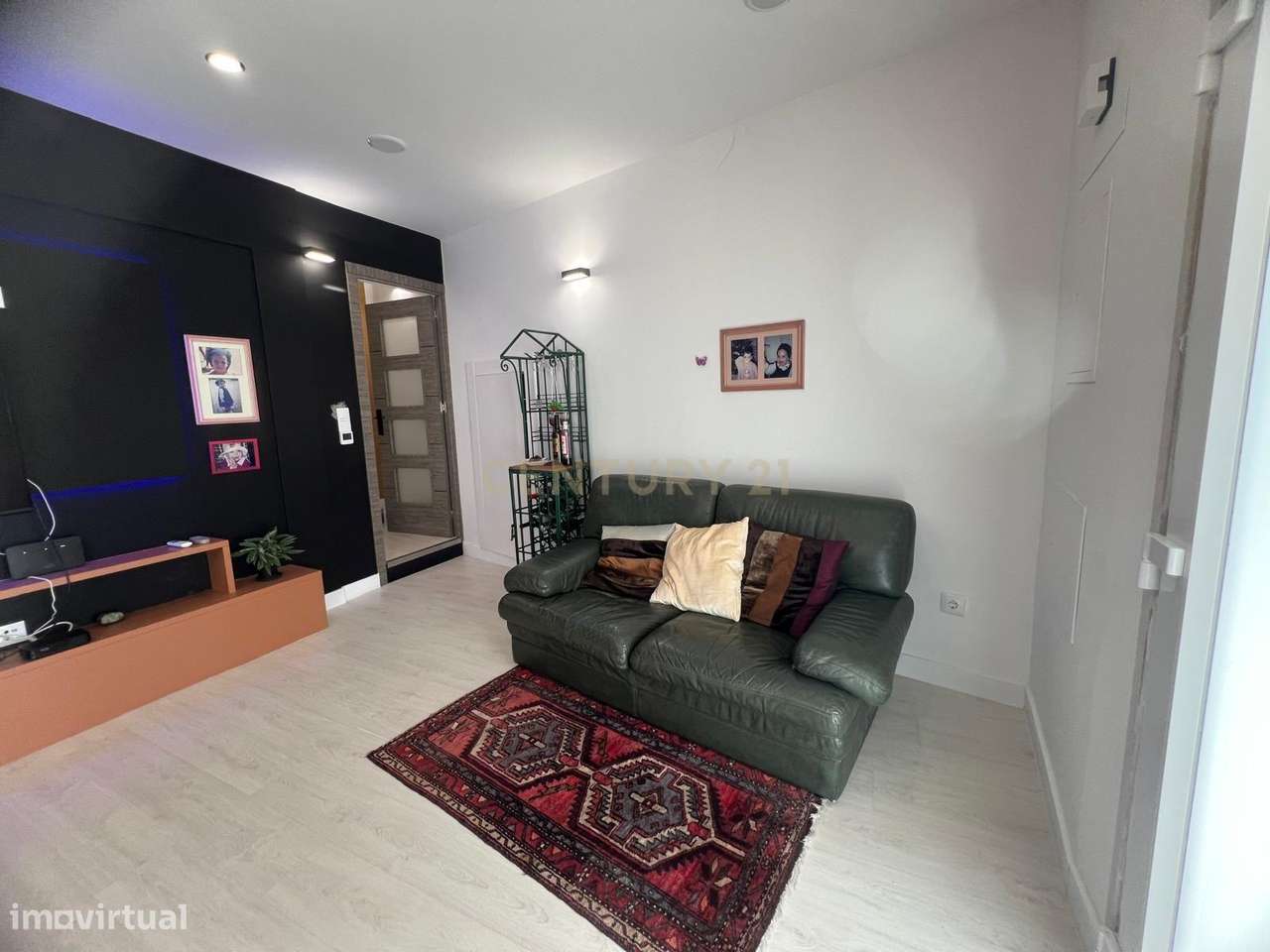 Moradia Como Nova na Freiria – Carmões |  A 3 Minutos de Sobral de Mon-7