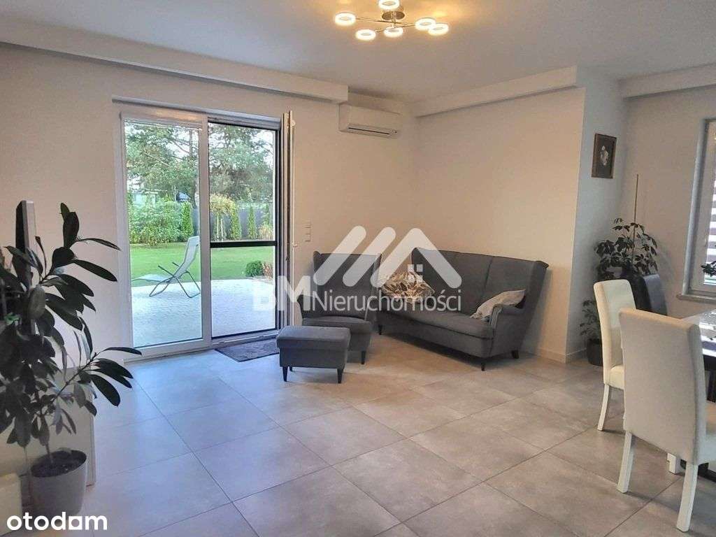 Dom wolnostojący z garażem na dwa samochody. - Pełny obrazek: 5/19