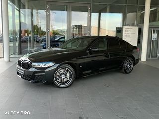 BMW Seria 5 530i xDrive MHEV