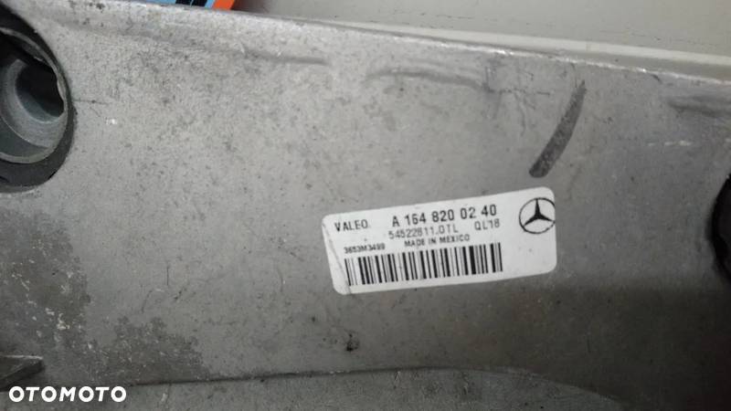 MECHANIZM WYCIERACZEK MERCEDES ML W164 - 6