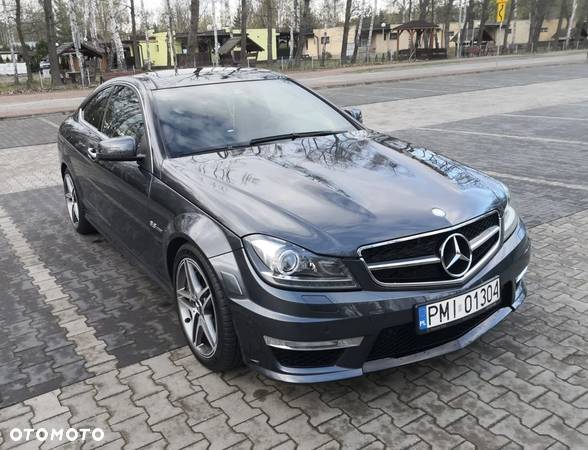 Mercedes-Benz Klasa C 63 AMG 7G-TRONIC - 2