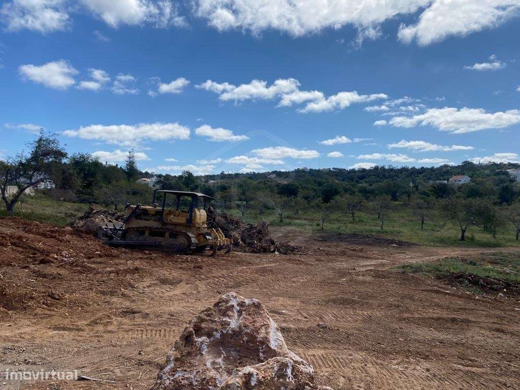 Terreno dentro de Loulé com mais de 14 hectares, Loulé, Algarve - Grande imagem: 3/15