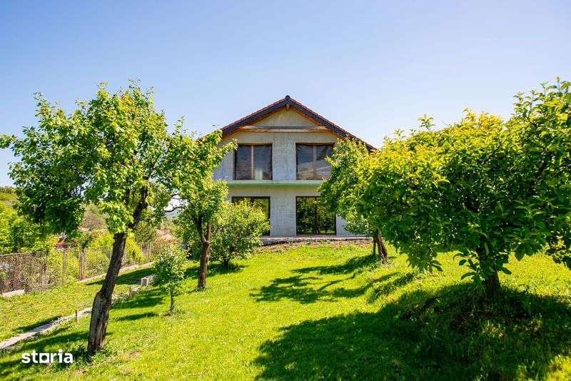 Vand casa in Suceagu - Imagine principală: 4/8