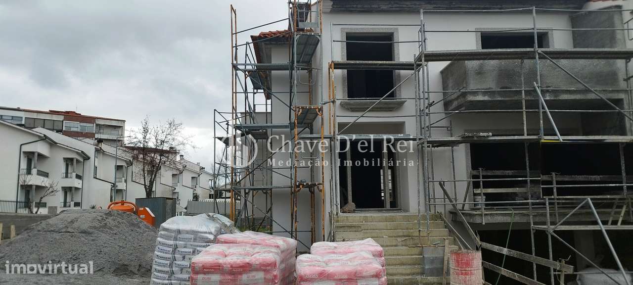 Moradia em Banda T3 Venda em Viseu,Viseu - Grande imagem: 4/26