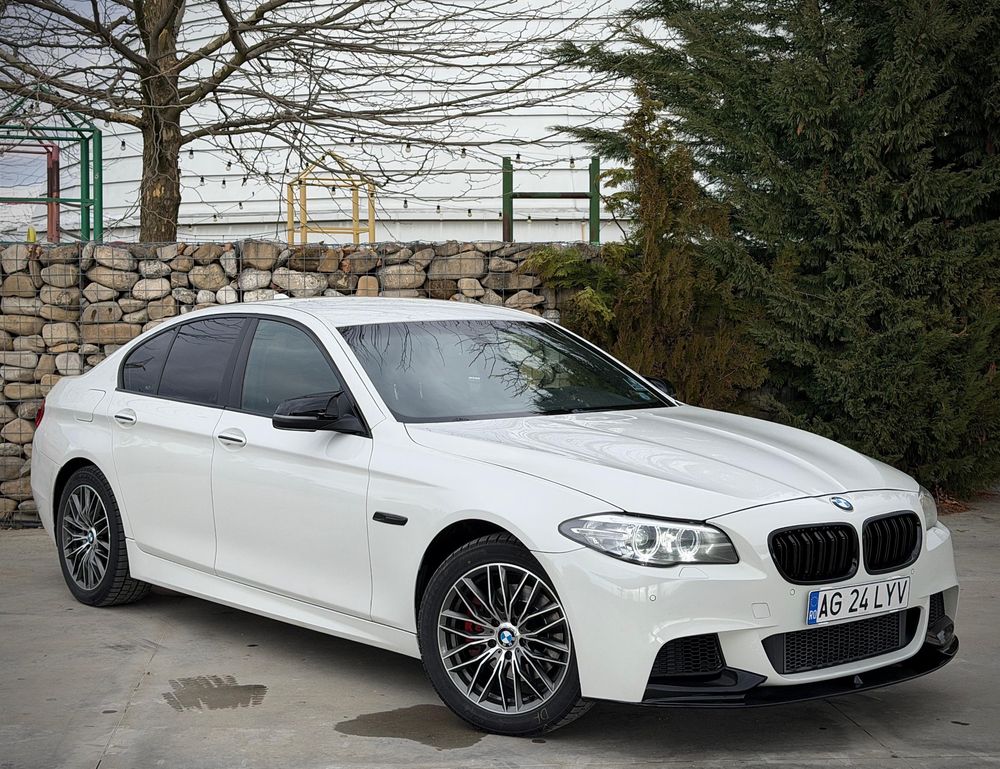 BMW 5 Series F10/F11/F07 [2010 - 2017] 520d Aut. 2015