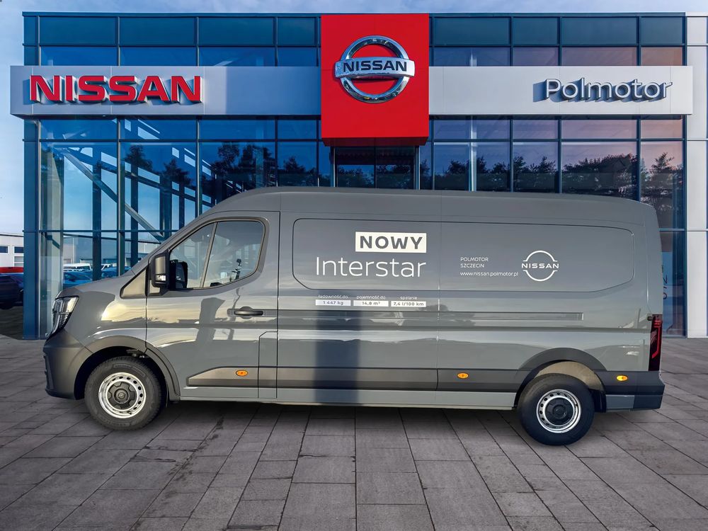 nissan Interstar