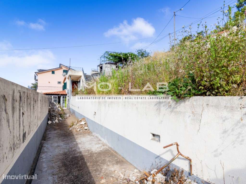 Moradia T2 - Ampla Garagem - Câmara de Lobos-19