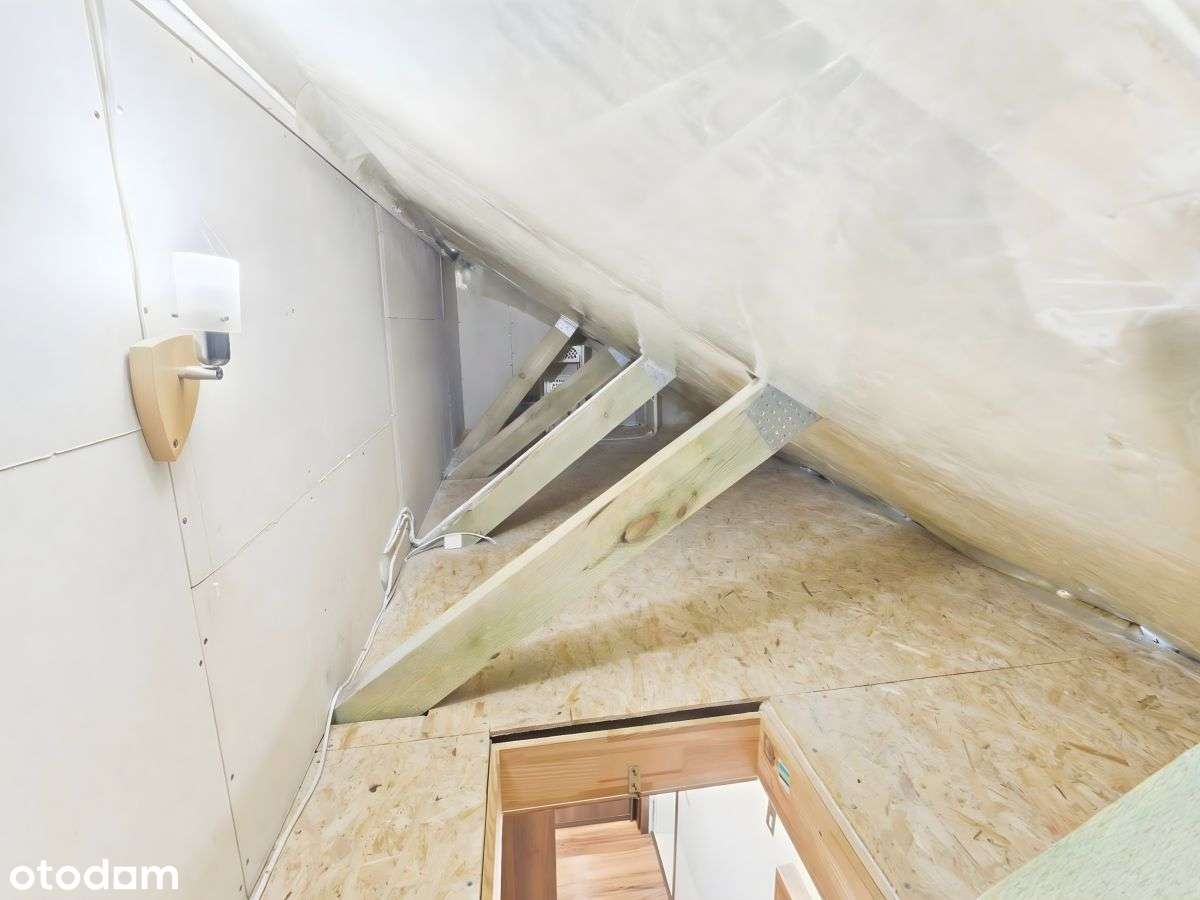 Dwupoziomowe | 81 m² | 3 pokoje | Poddasze-17