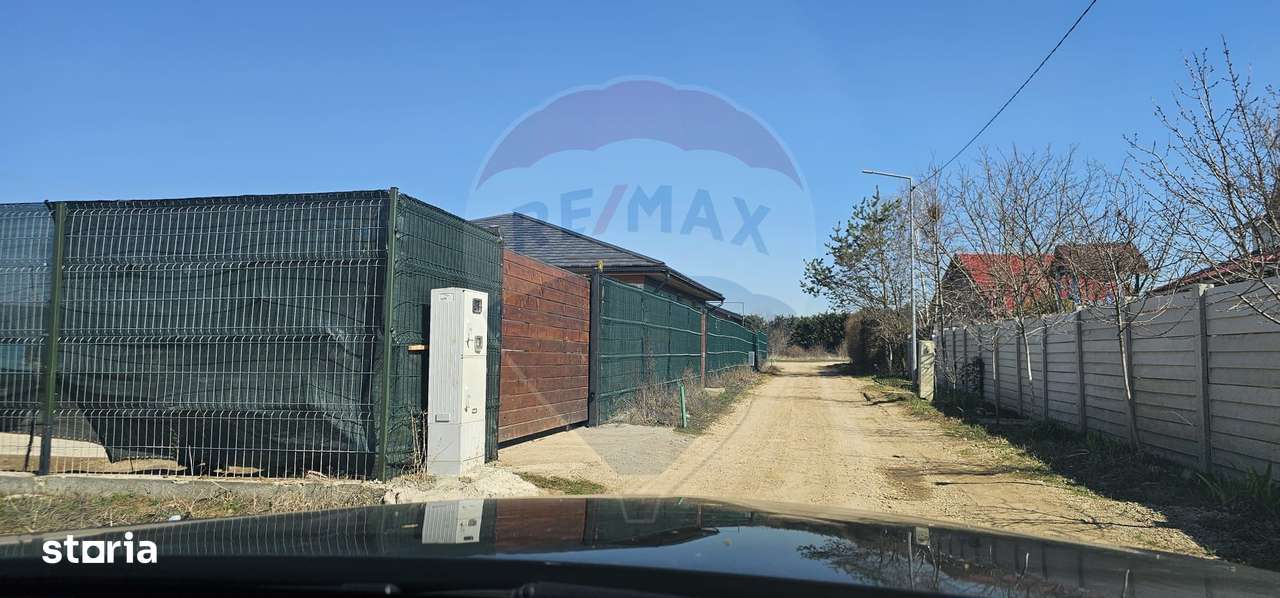 Teren de vanzare 2,000mp Izvorani Ciolpani Soseaua Bucuresti Ploiesti - Imagine principală: 1/6