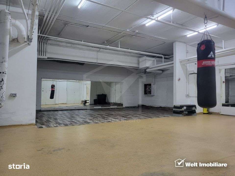 Spatiu sala activitati sportive - Imagine principală: 5/7