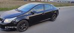 Toyota Avensis 1.6 Sol - 6