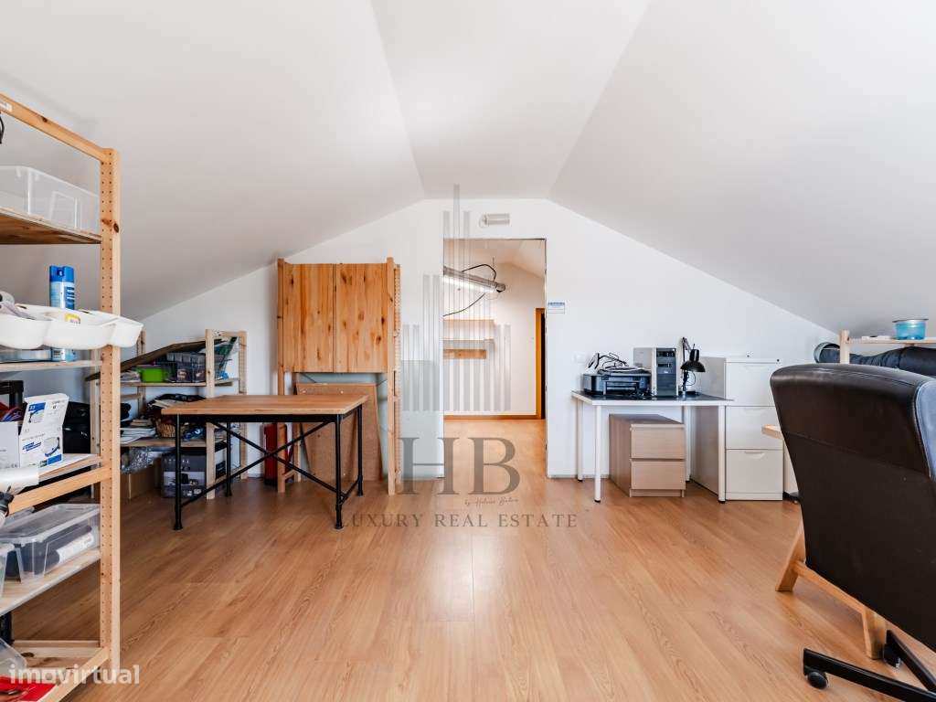 Exclusiva Moradia T4 com Piscina e Jardim |S. Joao das Lampas |Sintra-56