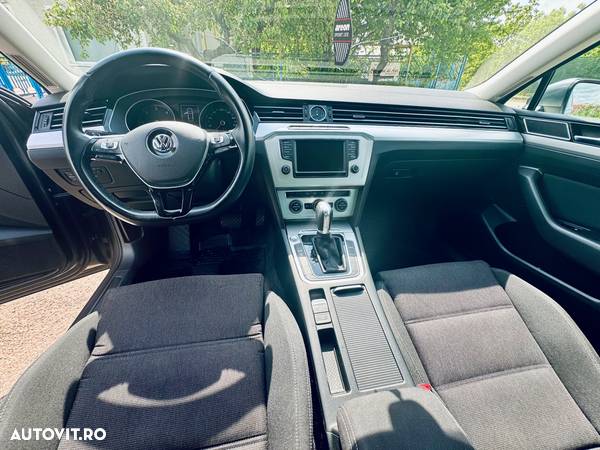 Volkswagen Passat 2.0 TDI DSG Highline - 6