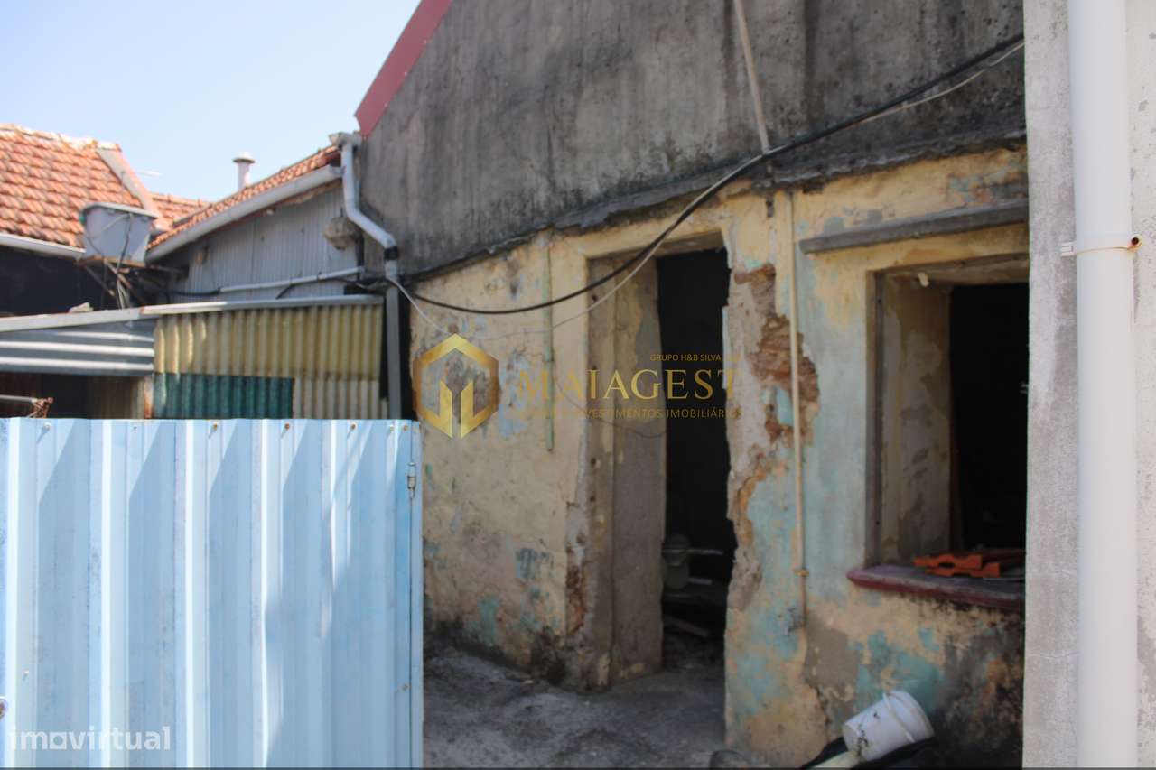 Moradia para Restauro em Oliveira do Douro - Grande imagem: 5/13