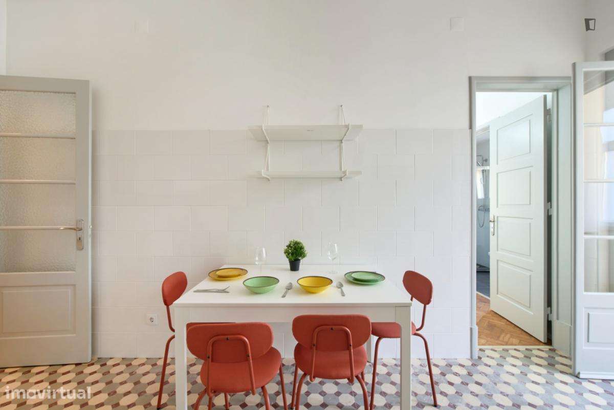 Quarto - localizado em Alameda Lisbon - Grande imagem: 3/10