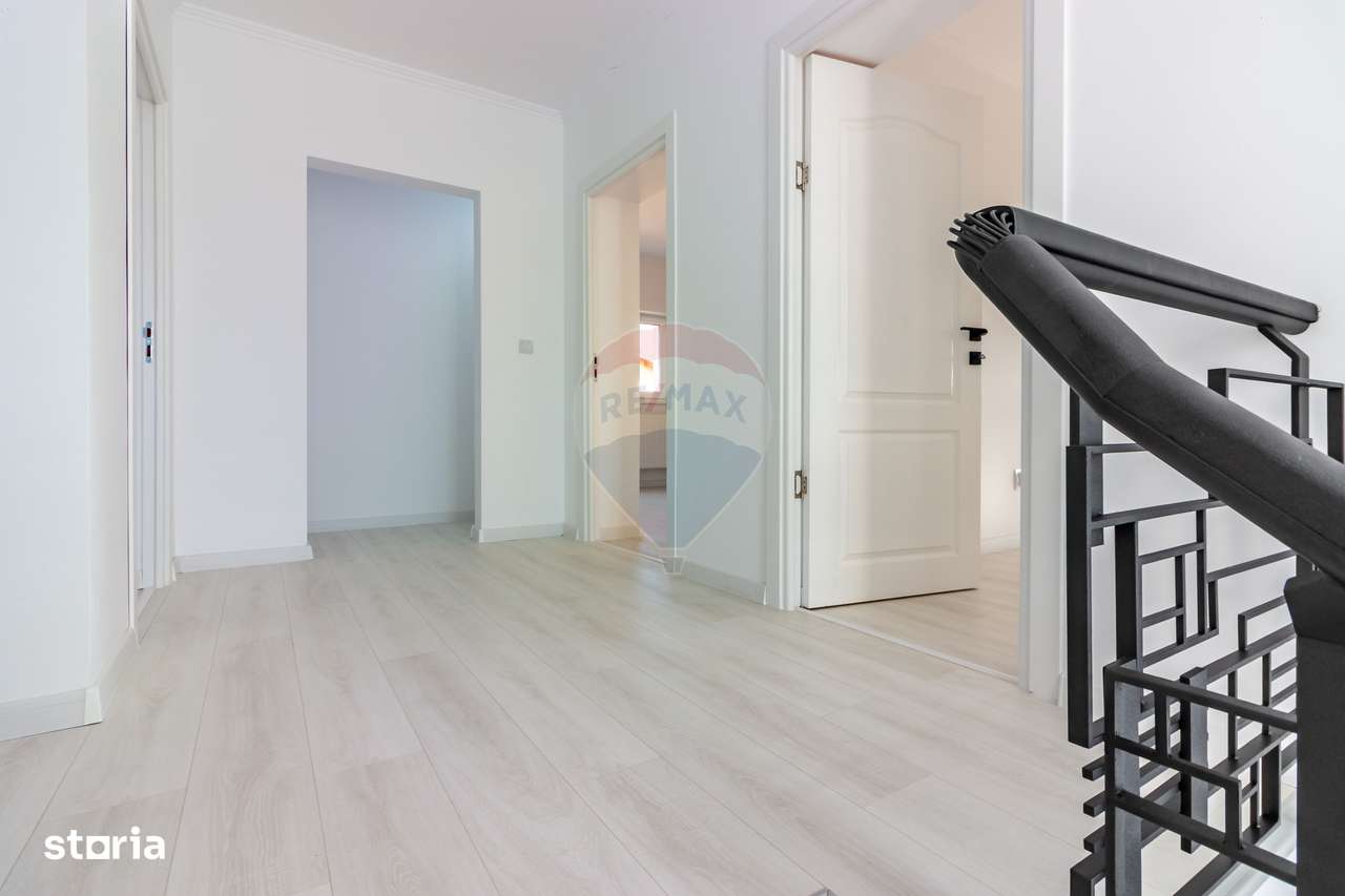 Casă / Vilă în centrul orasului Buftea, autobuz, hipermarket, piata-13