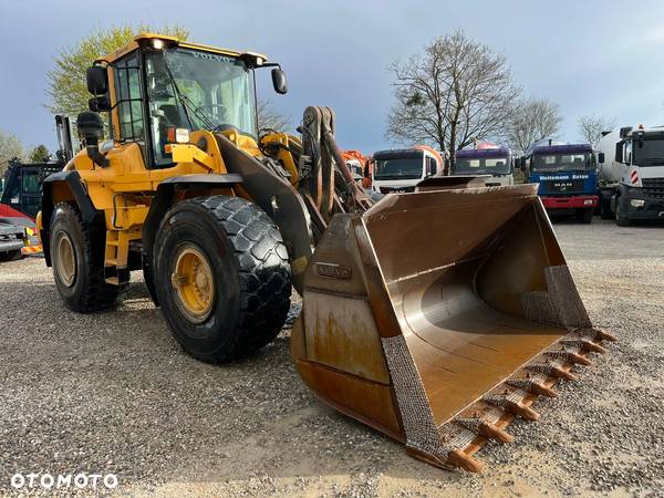 Volvo L110G - 1