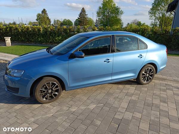 Skoda RAPID 1.0 TSI Active - 5