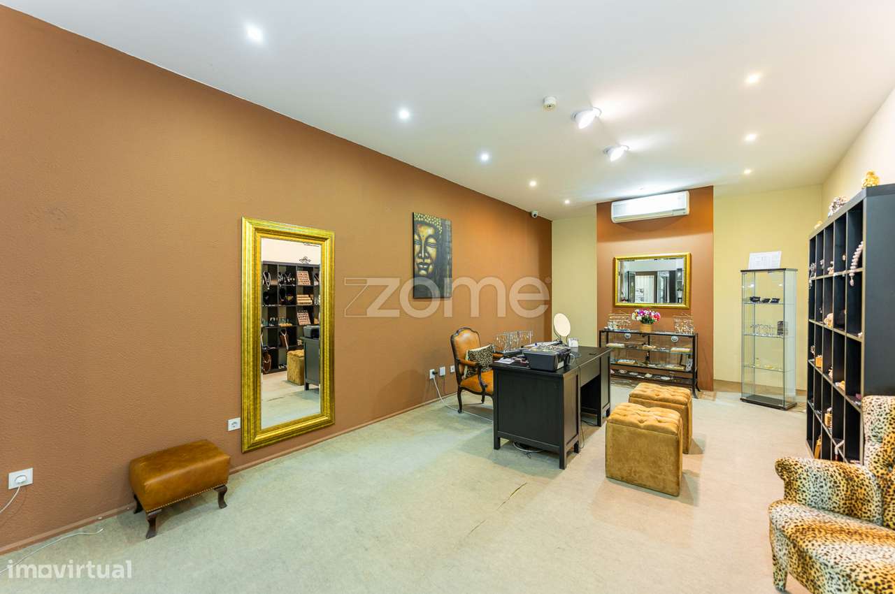 Loja para Arrendamento – Edifício Bristol, Avenida da Boavista, Por... - Grande imagem: 5/25