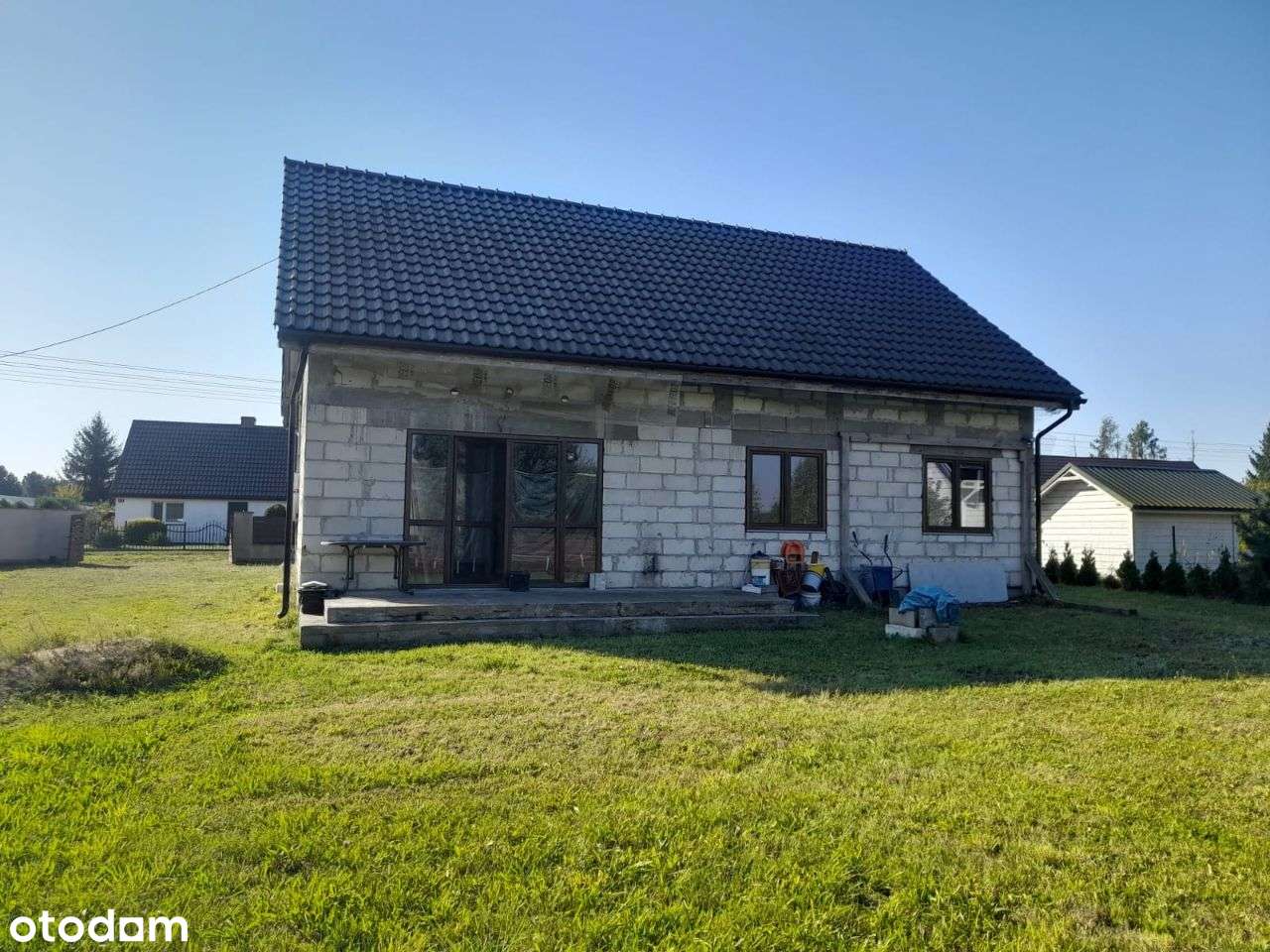 Dom wolnostojący z działką, w trakcie wykańczania,-9