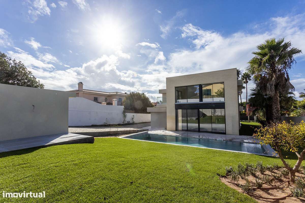 A estrear Villa T4 em Birre, Cascais-7