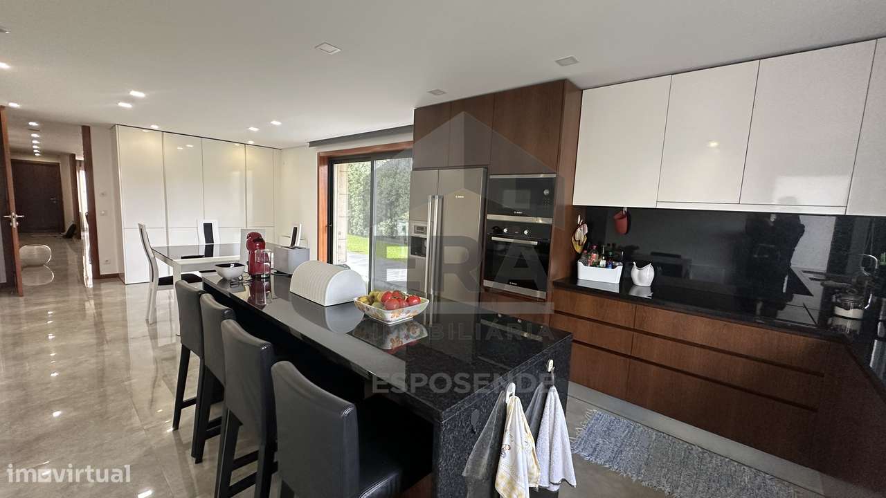 Moradia V5 junto à praia de Cepães, Esposende - Grande imagem: 5/25