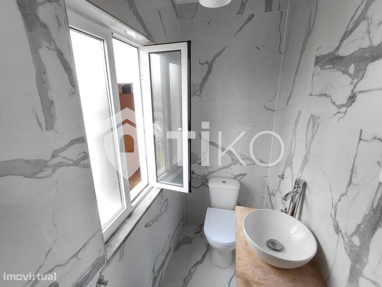 Moradia T5 Tradicional no Centro de Coja  – Ideal para Residência ou T-17