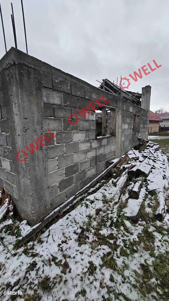 Casă familială de vânzare în Vâlcele! - Imagine principală: 4/15