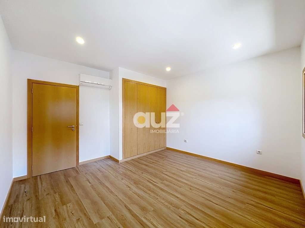 Moradia Geminada T3-10