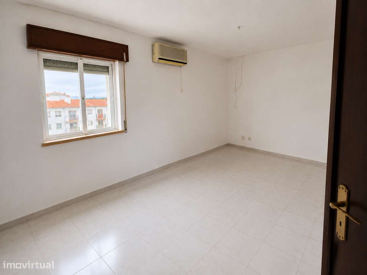 Apartamento T2 no Centro de Borba | Pronto a Habitar-1