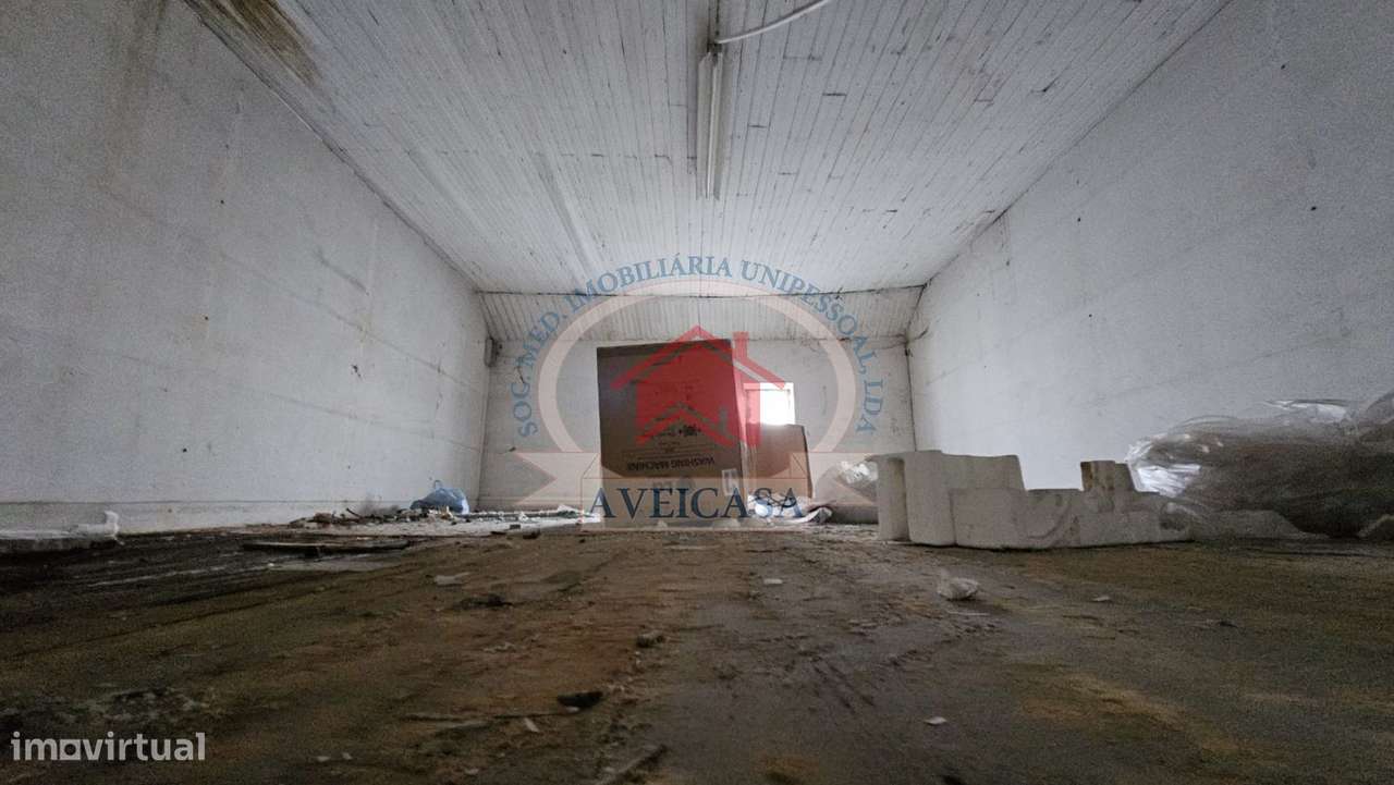 Moradia antiga para recuperar e expandir-22