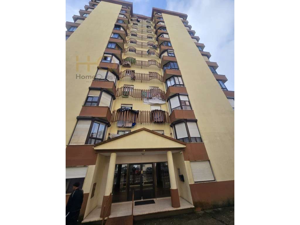 Apartamento T2 em Algueirão - Mem Martins-12